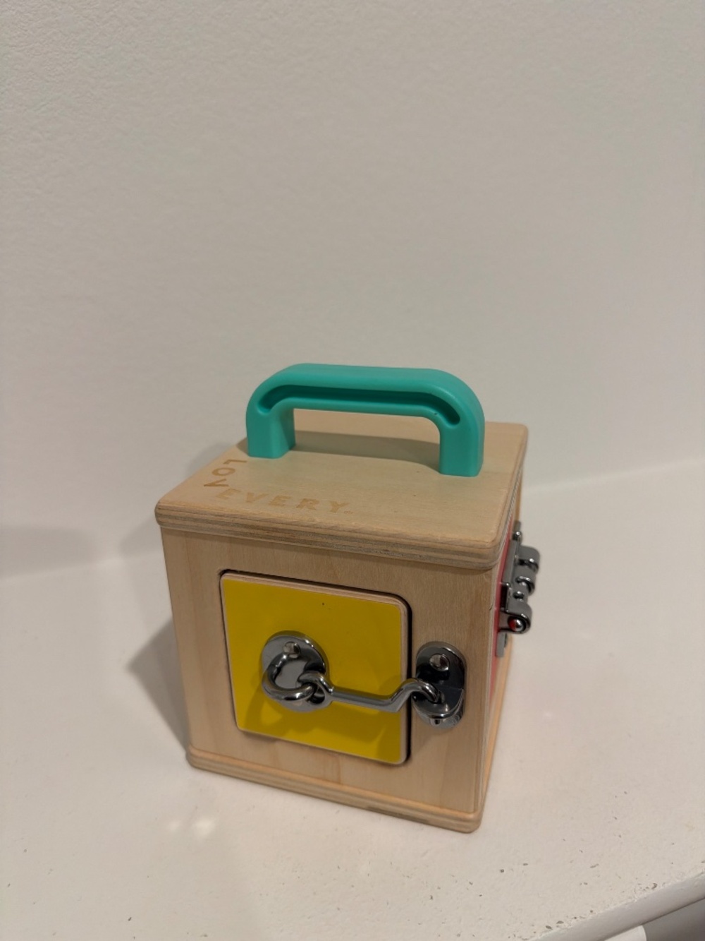 Lovevery The Lockbox - Picture 3 of 6